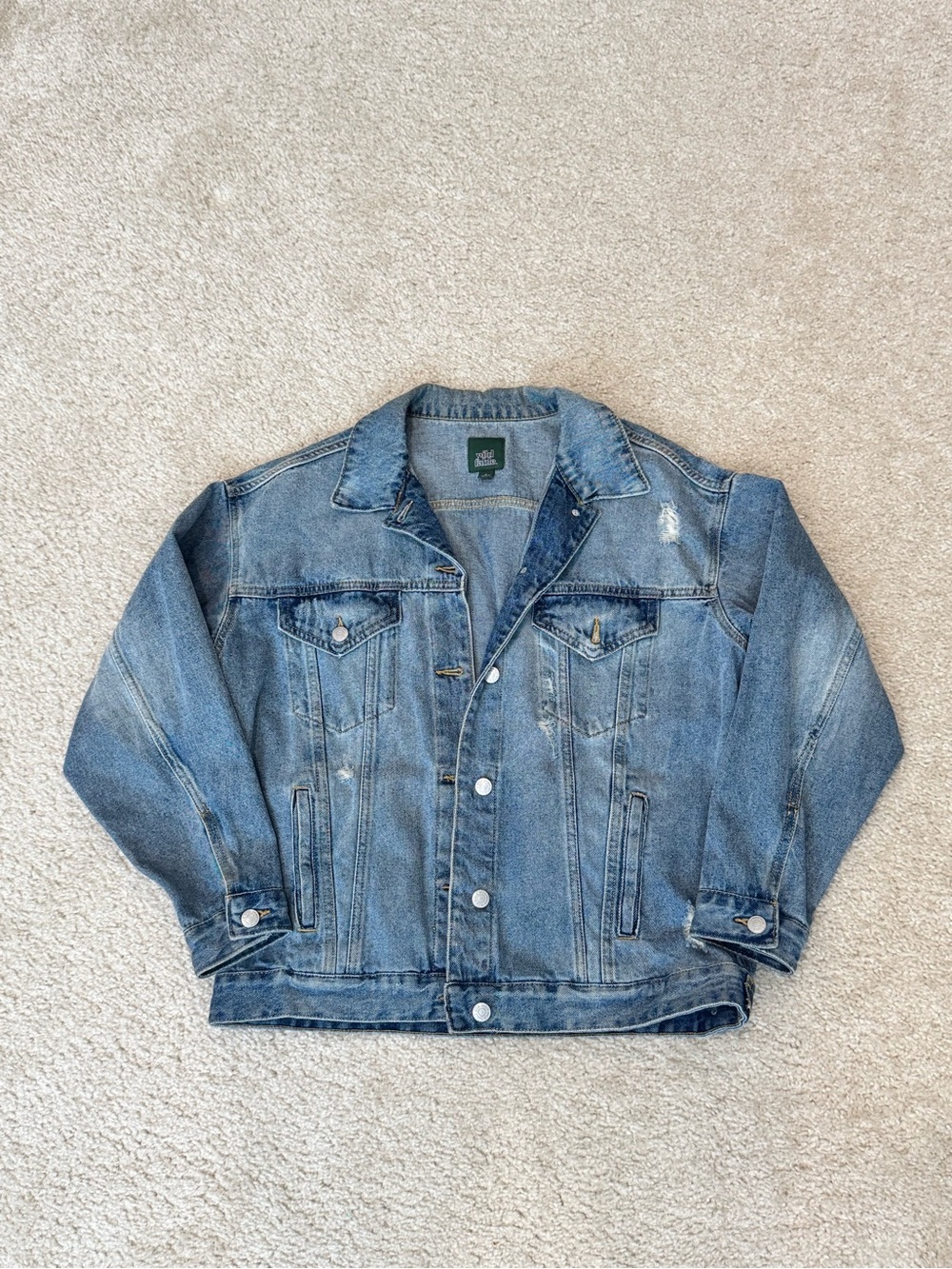 🔹 Wild Fable Distressed Denim Oversized Jacket Women’s Size Small